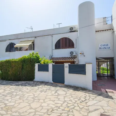Casas Blancas Parque Montroig